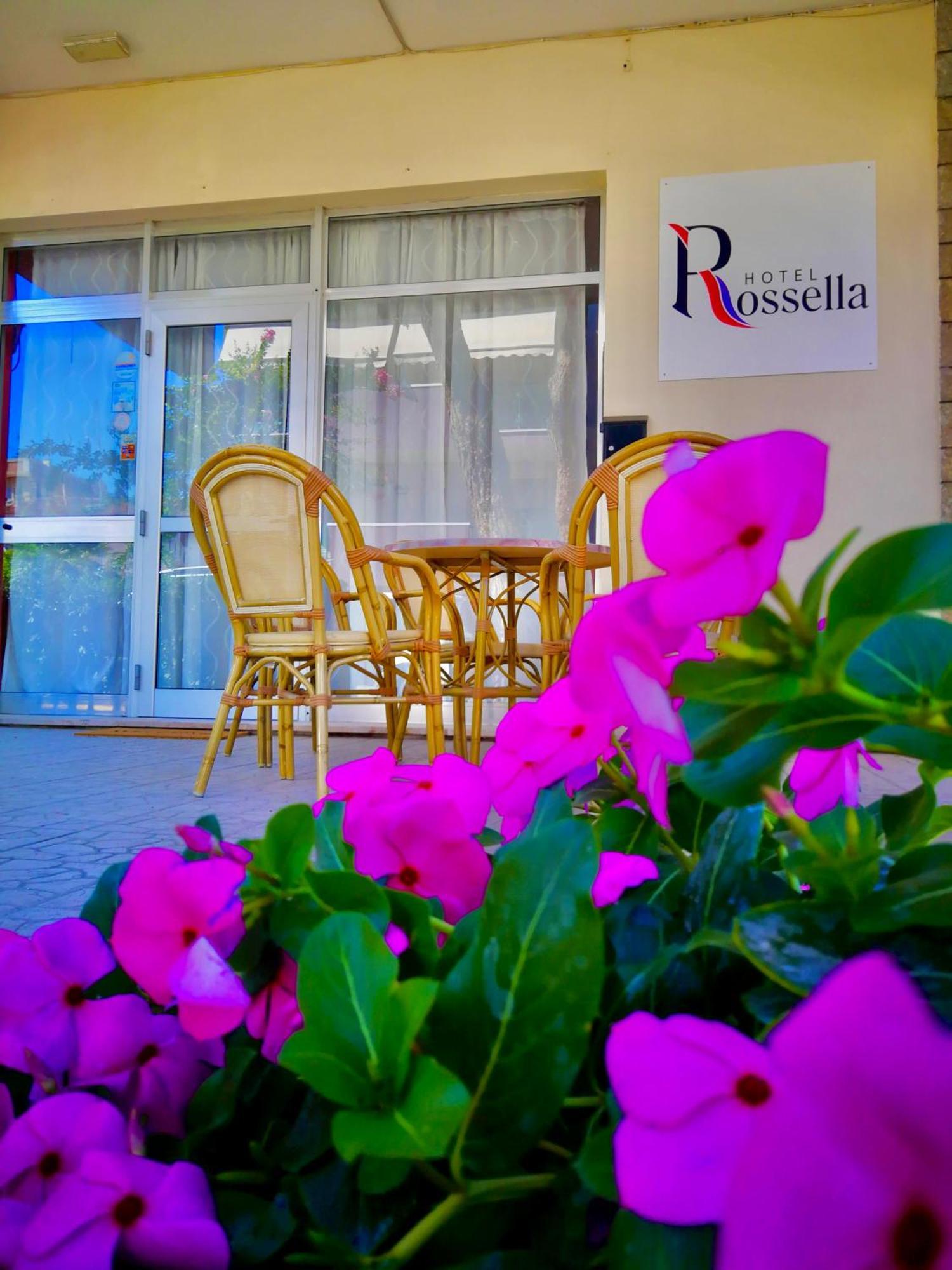 Hotel Rossella ริมินี ภายนอก รูปภาพ